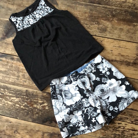 Talbots short and top outfit - Picture 1 of 3